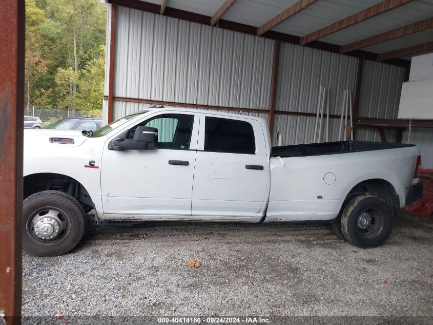 2024 Ram 3500 Tradesman 4X4 8' Box VIN: 3C63RRGL2RG112581 Lot: 40414186