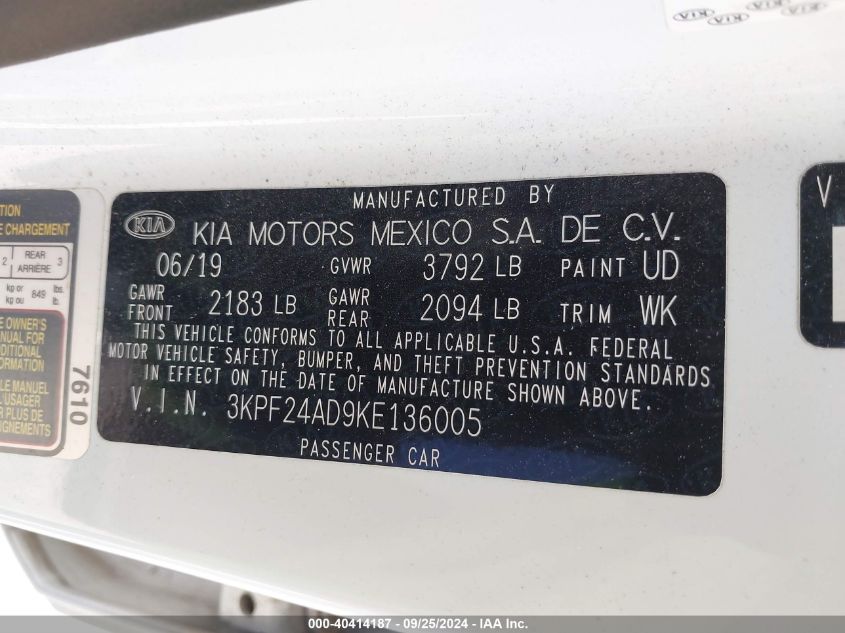 3KPF24AD9KE136005 2019 Kia Forte Lxs