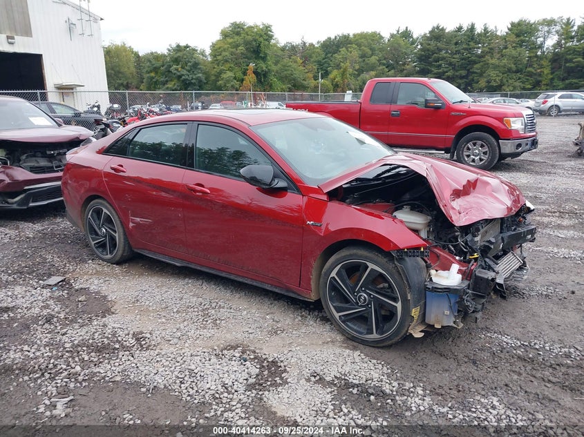 2023 HYUNDAI ELANTRA  (VIN: KMHLR4AF9PU608756)