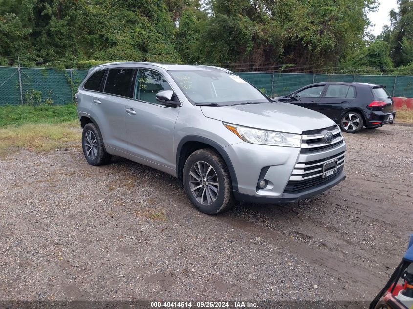 5TDJZRFH7JS852551 2018 TOYOTA HIGHLANDER - Image 1