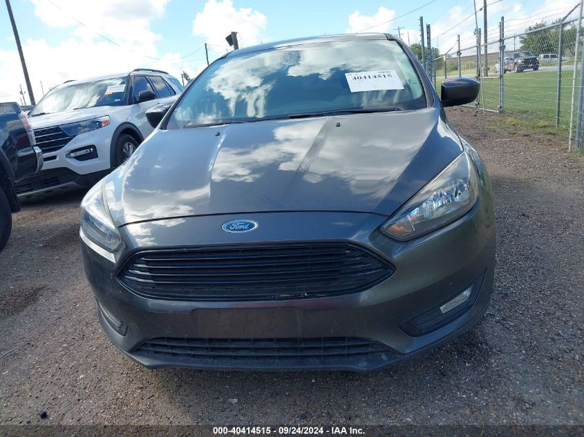 1FADP3FEXJL210578 2018 Ford Focus Se