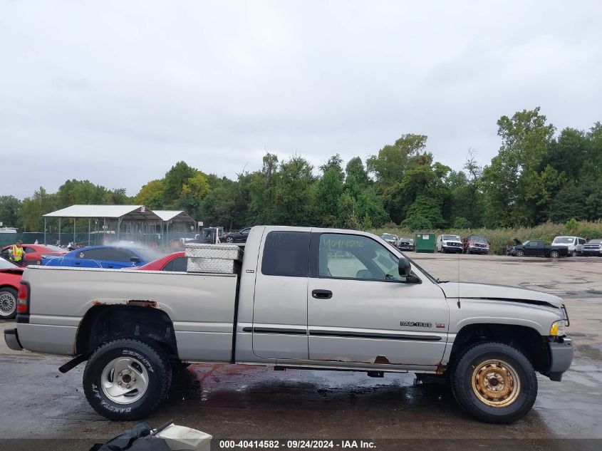 2000 Dodge Ram 1500 St VIN: 3B7HF13Z4YG117301 Lot: 40414582