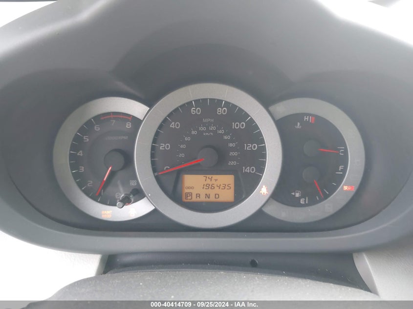 2T3KF4DV9AW034407 2010 Toyota Rav4