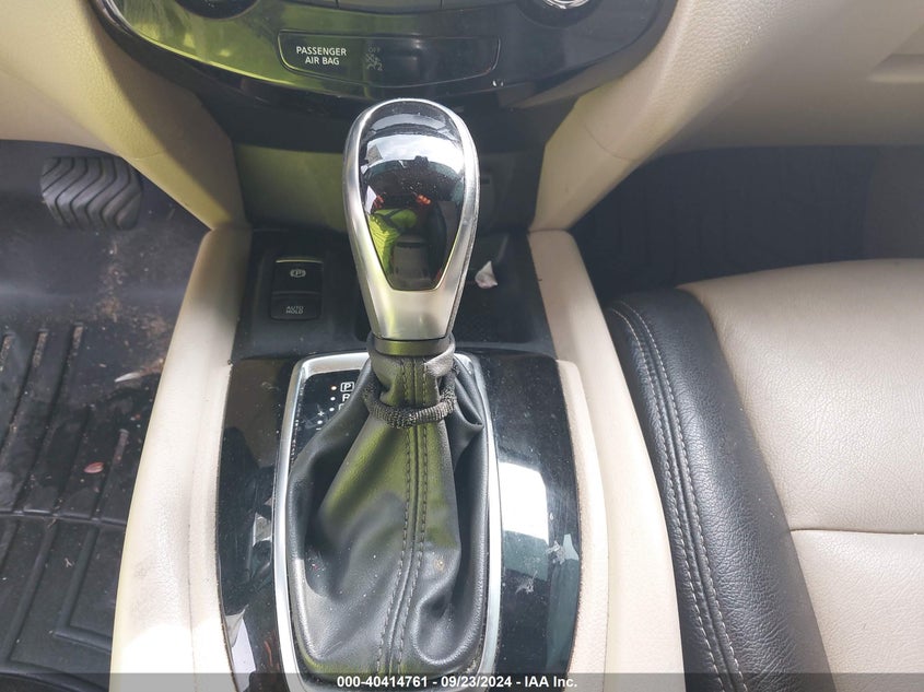 2020 NISSAN ROGUE SV FWD - 5N1AT2MTXLC742738