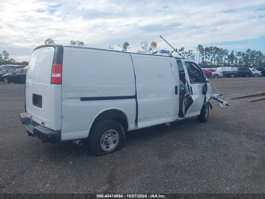 Vin: 1gcwgafp0j1343161, lot: 40903497, chevrolet express 2500 work van 20184