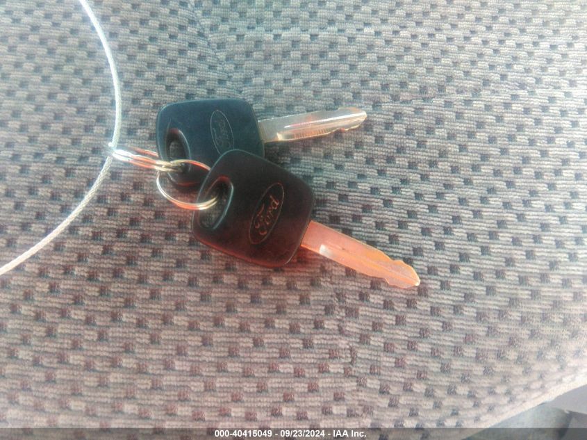 1999 Ford F-150 VIN: 1FTRX18W3XNB97521 Lot: 40415049