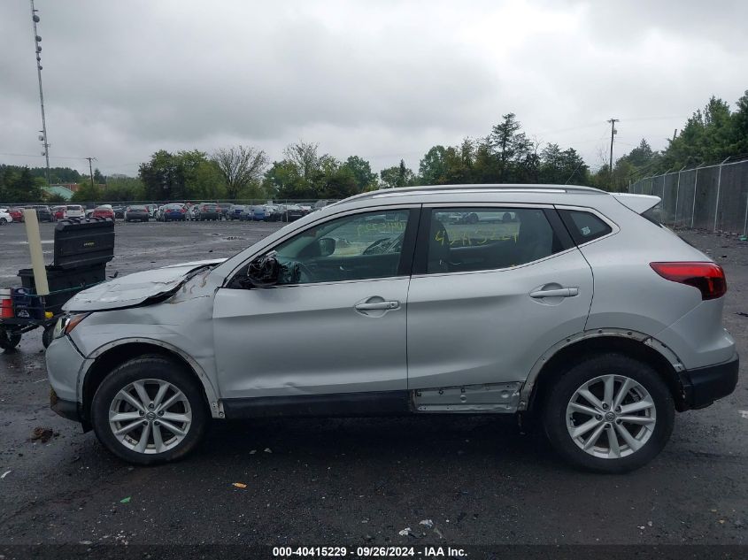 2017 Nissan Rogue Sport S/Sv/Sl VIN: JN1BJ1CR0HW133598 Lot: 40415229