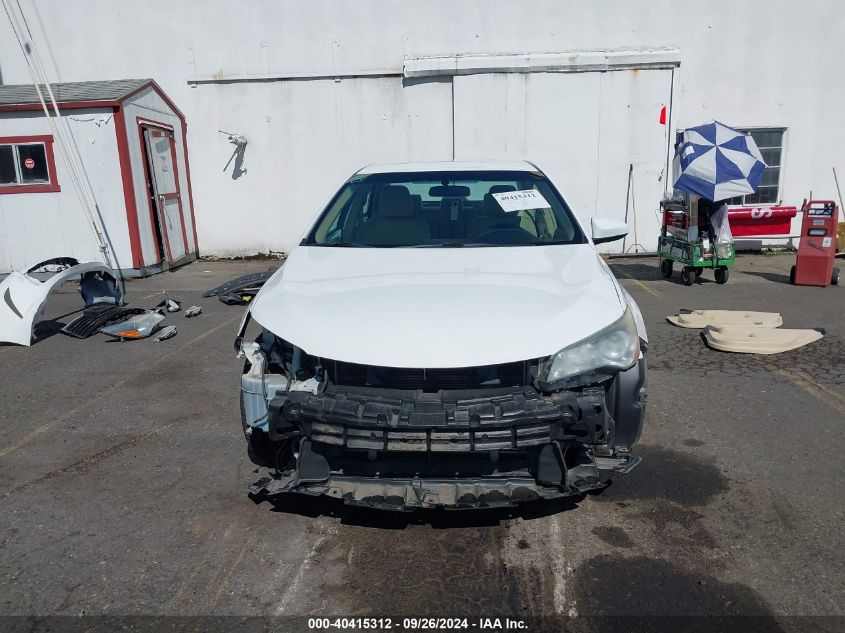 4T4BF1FK2FR460074 2015 Toyota Camry Le