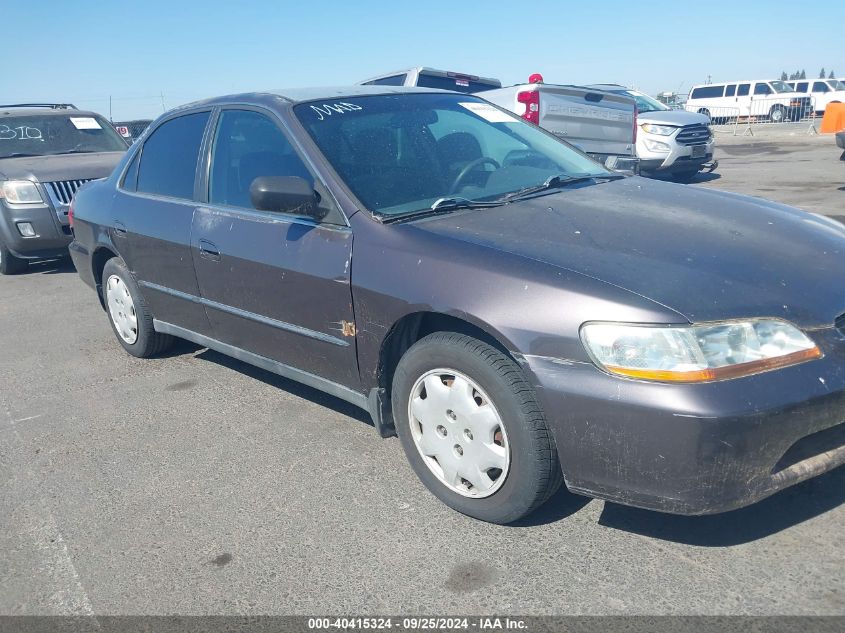 1HGCG5640WA268535 1998 Honda Accord Lx