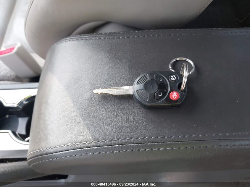 2010 Ford Fusion Hybrid VIN: 3FADP0L32AR301721 Lot: 40415496