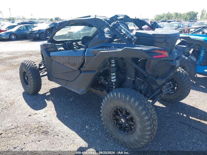 VIN 3JBVXAW42KK001151 2019 CAN-AM MAVERICK X3 X RS TURBO R