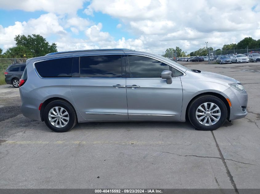 2019 Chrysler Pacifica Touring L VIN: 2C4RC1BG0KR594015 Lot: 40415592