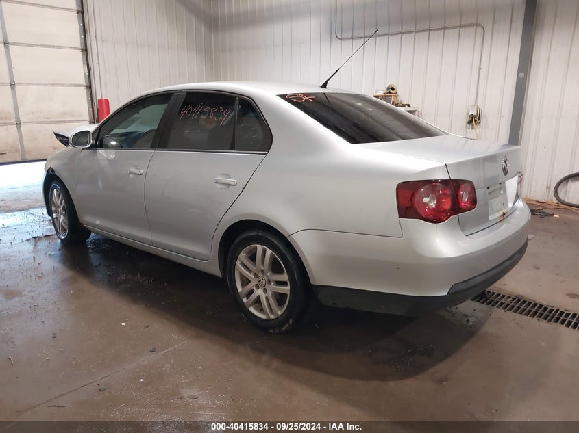 2008 VOLKSWAGEN JETTA VIN: 3VWJM71K68M196694