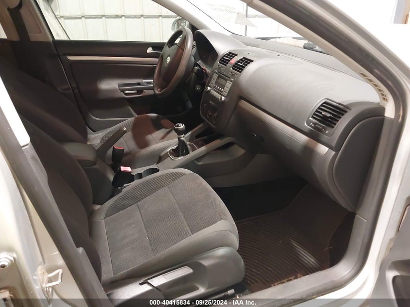 2008 VOLKSWAGEN JETTA VIN: 3VWJM71K68M196694