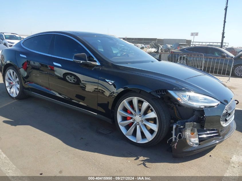 2016 Tesla Model S 90D/P100D/P85D/P90D VIN: 5YJSA1E47GF133227 Lot: 40415950