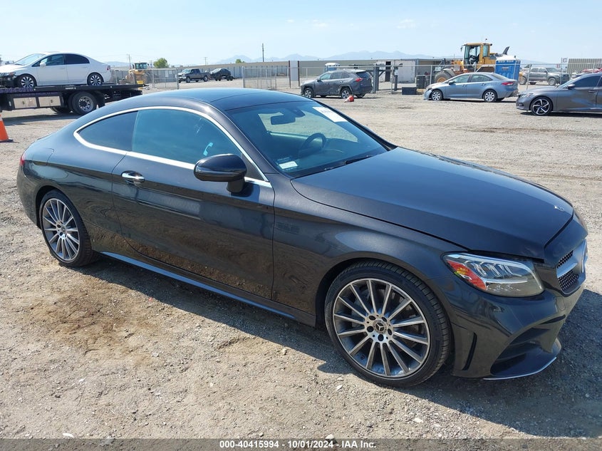 VIN WDDWJ8DB5KF835339 2019 MERCEDES-BENZ C 300