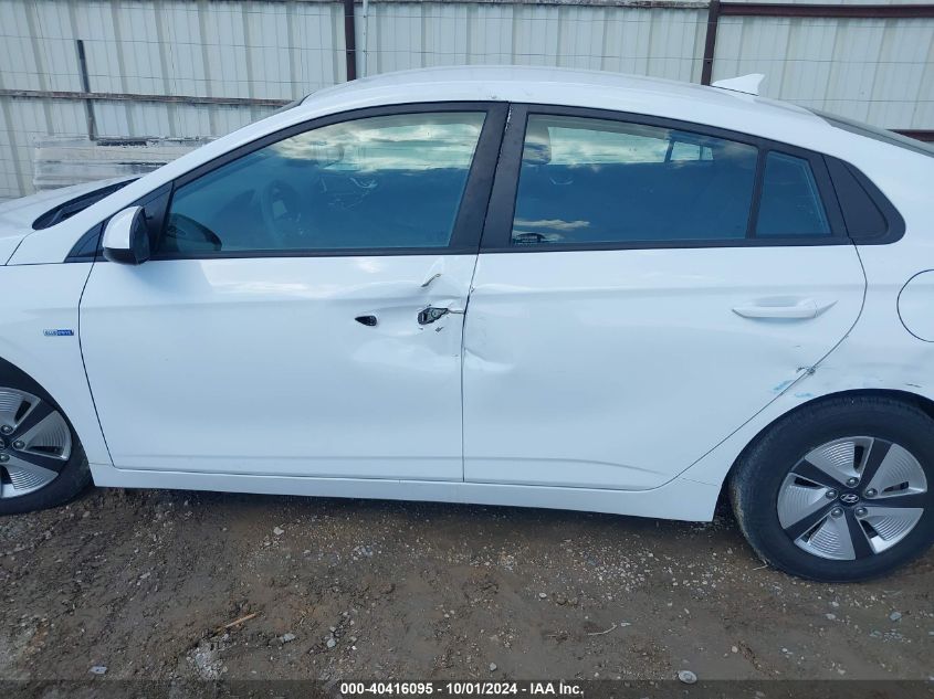 KMHC65LC8JU076909 2018 Hyundai Ioniq Hybrid Blue