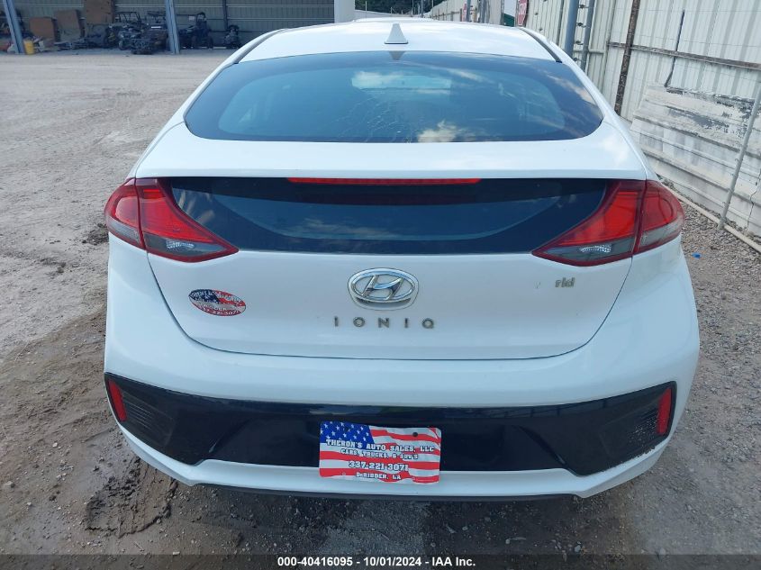 KMHC65LC8JU076909 2018 Hyundai Ioniq Hybrid Blue