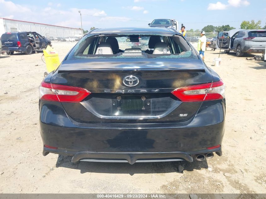 2018 Toyota Camry Se VIN: 4T1B11HK8JU029558 Lot: 40416429