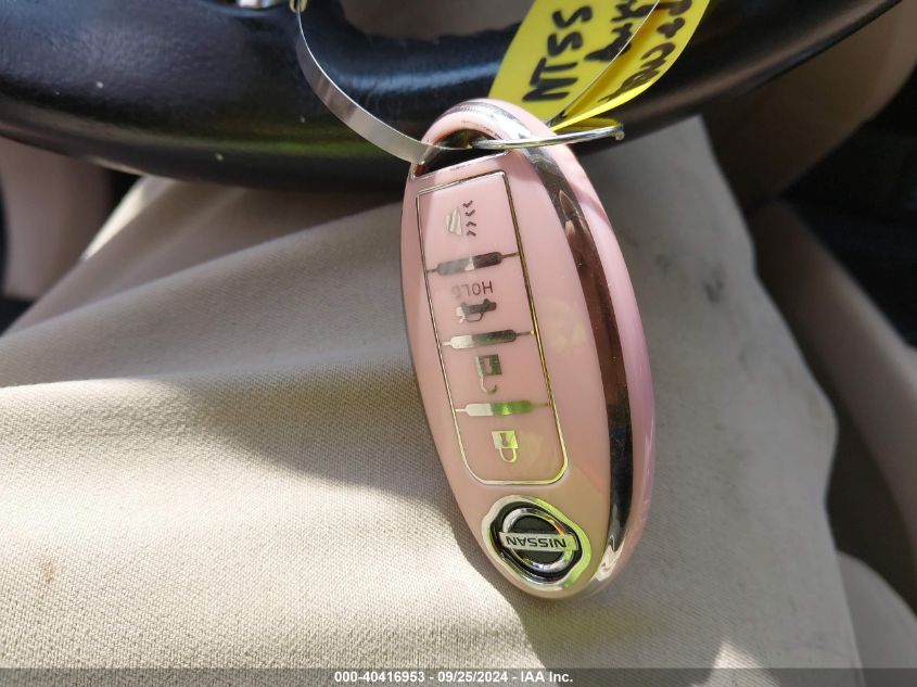 2017 NISSAN ROGUE SV - JN8AT2MT1HW131284