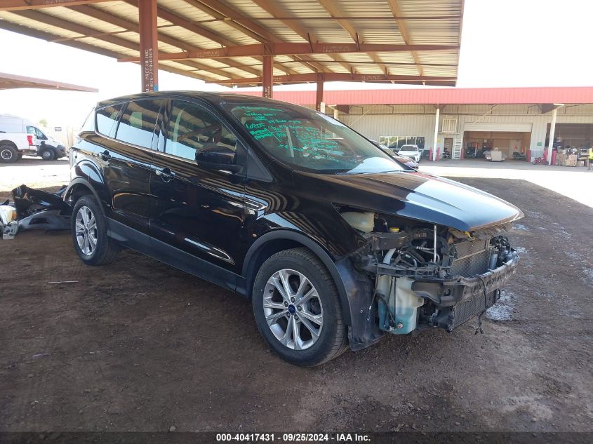 2017 FORD ESCAPE SE - 1FMCU0GD9HUD51399