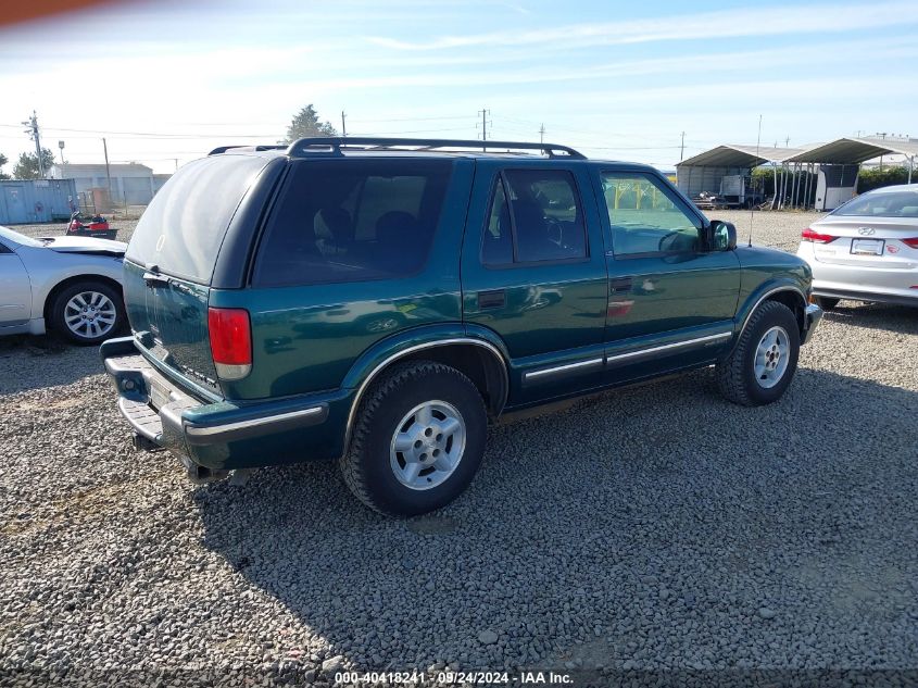 1998 Chevrolet Blazer Ls VIN: 1GNDT13W0W2261132 Lot: 40418241