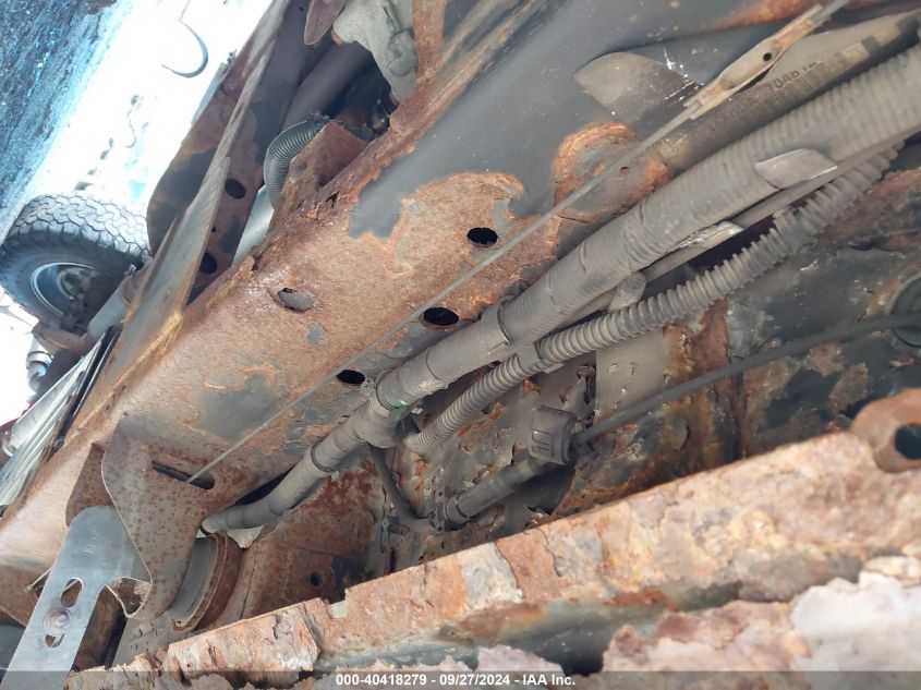 1GCSKSE34AZ135156 2010 Chevrolet Silverado 1500 Lt