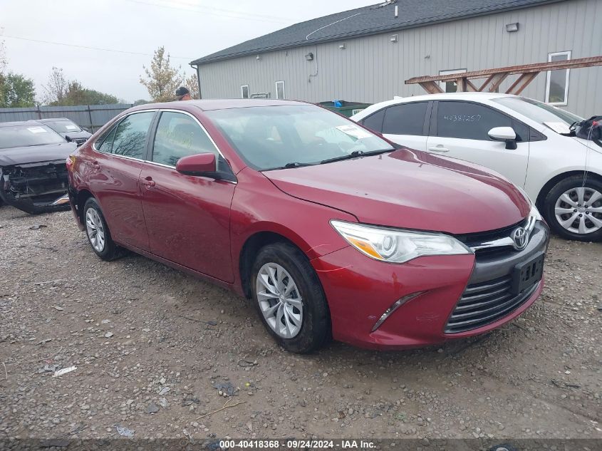 4T1BF1FK2FU983587 2015 TOYOTA CAMRY - Image 1