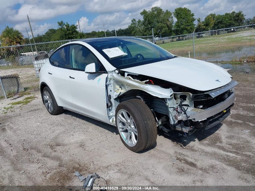 5YJYGDED9MF111297 2021 TESLA MODEL Y - Image 1