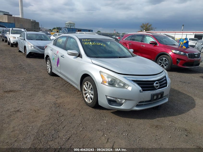 1N4AL3AP0FN318517 2015 NISSAN ALTIMA - Image 1