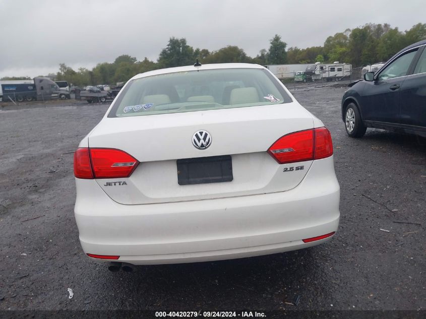 3VWDX7AJ7CM111012 2012 Volkswagen Jetta 2.5L Se