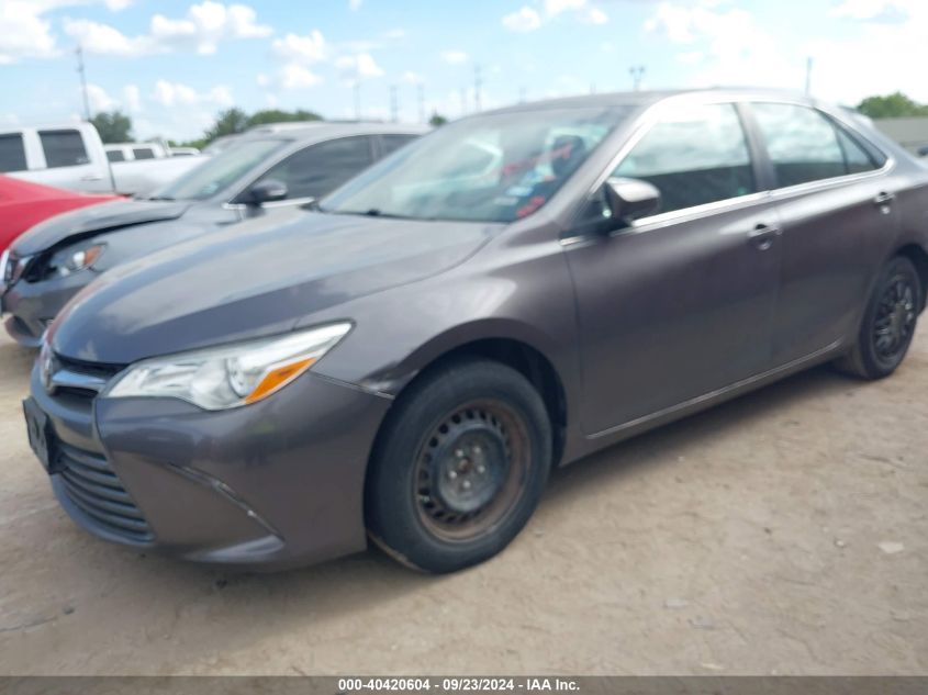 2015 Toyota Camry Le VIN: 4T1BF1FKXFU922701 Lot: 40420604