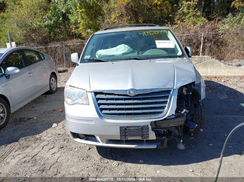 2A4RR5D12AR253254 2010 Chrysler Town & Country Touring