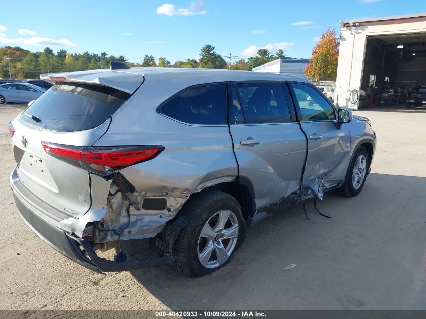 5TDBZRBH2NS578630 2022 Toyota Highlander Le