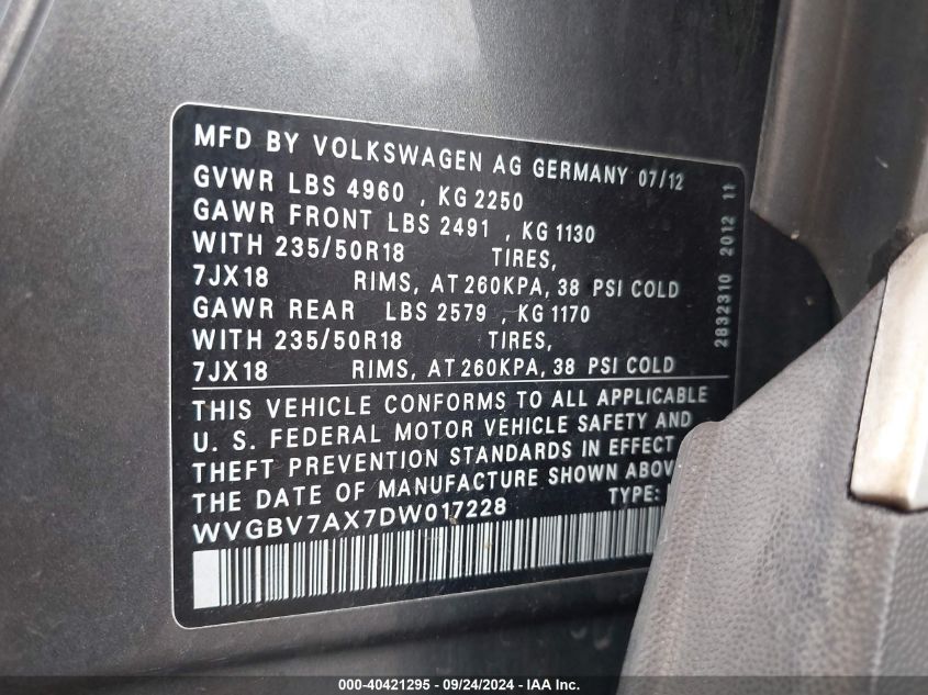 WVGBV7AX7DW017228 2013 Volkswagen Tiguan Se