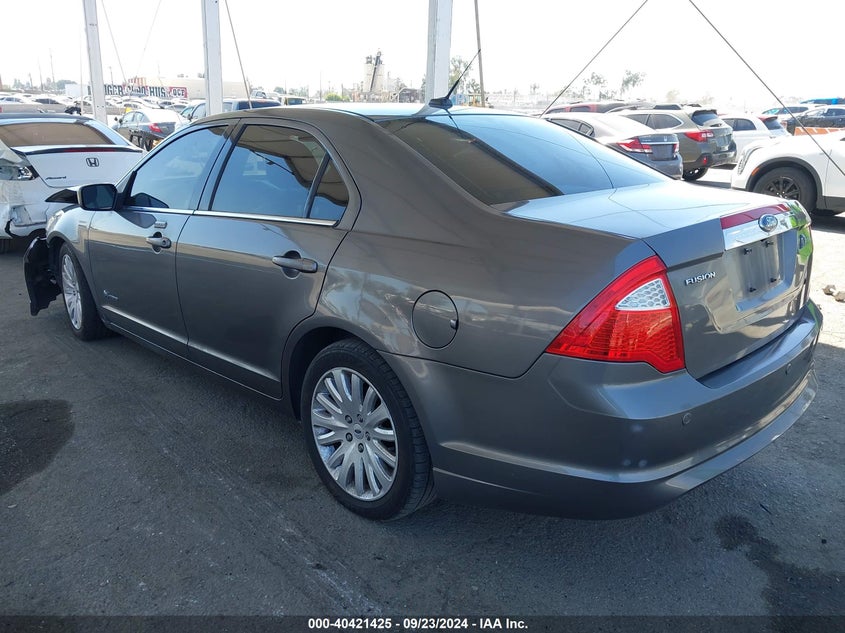 3FADP0L34AR310372 2010 FORD FUSION photo no. 3