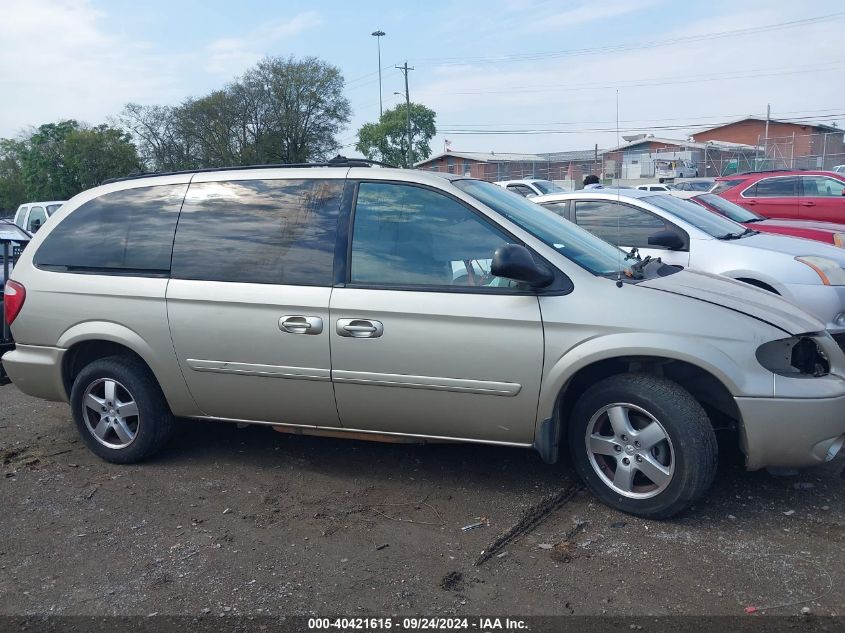 2005 Dodge Grand Caravan Sxt VIN: 2D8GP44L95R288170 Lot: 40421615