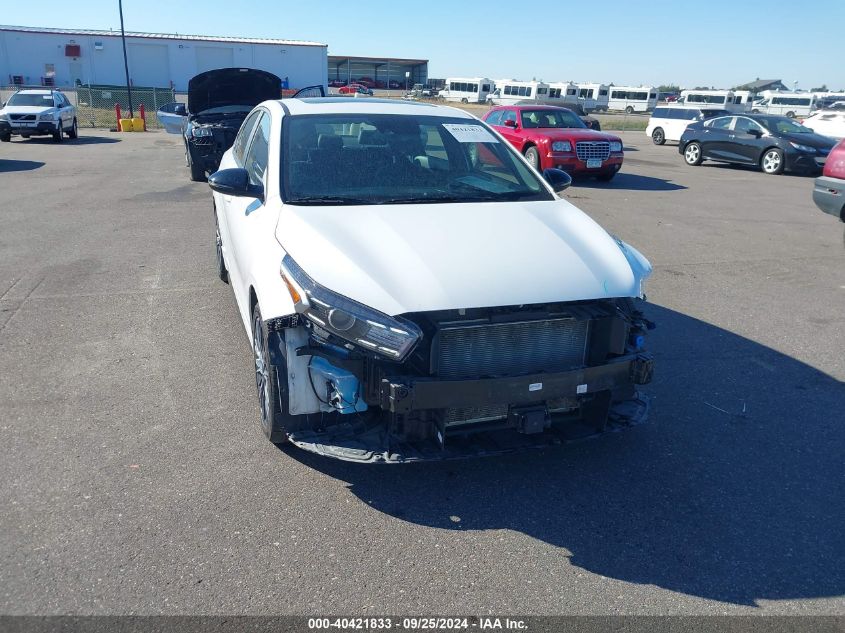 2023 Kia Forte Gt-Line VIN: 3KPF54AD2PE631208 Lot: 40421833