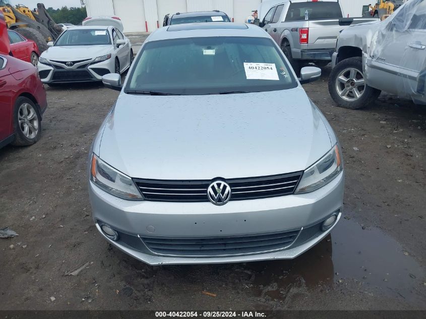 3VWLX7AJ8CM304765 2012 Volkswagen Jetta 2.5L Sel