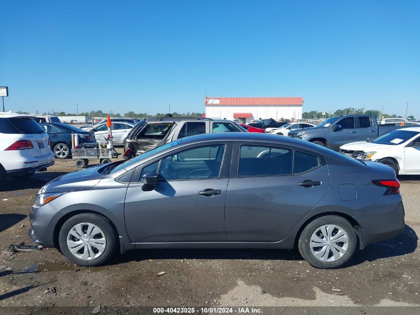 2021 Nissan Versa S 5-Speed Manual Transmission VIN: 3N1CN8BV3ML879656 Lot: 40423025