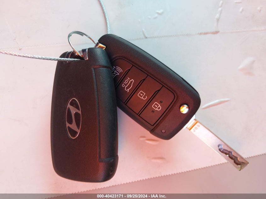 2024 HYUNDAI ELANTRA SE - KMHLL4DG4RU677329