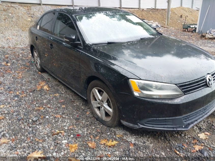 3VW3L7AJXCM465503 2012 Volkswagen Jetta Tdi