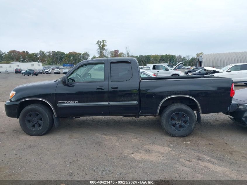 2005 Toyota Tundra Sr5 V8 VIN: 5TBBT44115S472828 Lot: 40423475