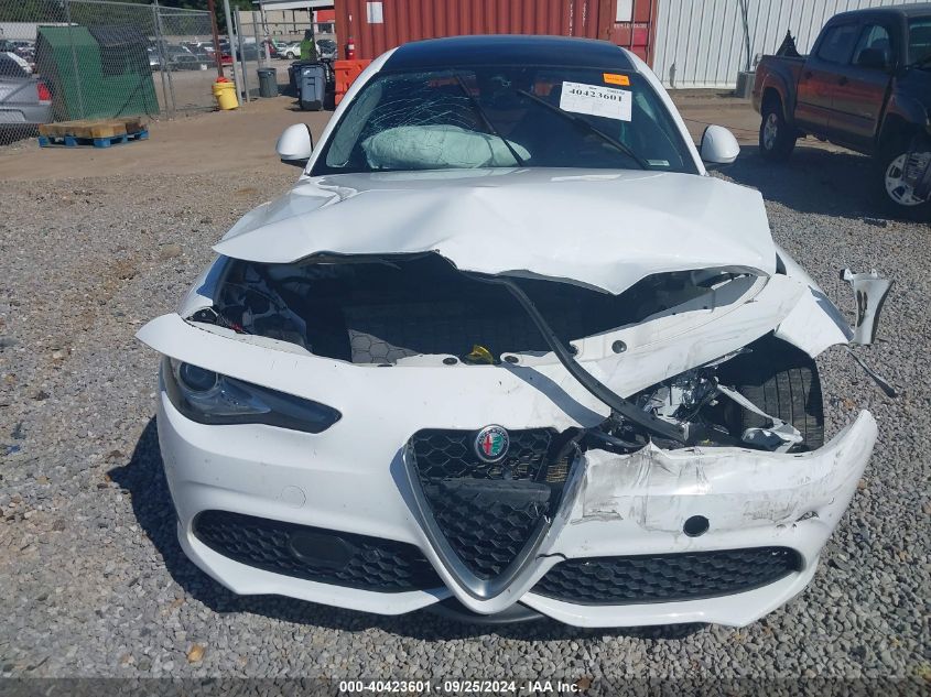 2018 Alfa Romeo Giulia Ti Sport Rwd VIN: ZARFAECN2J7581589 Lot: 40423601