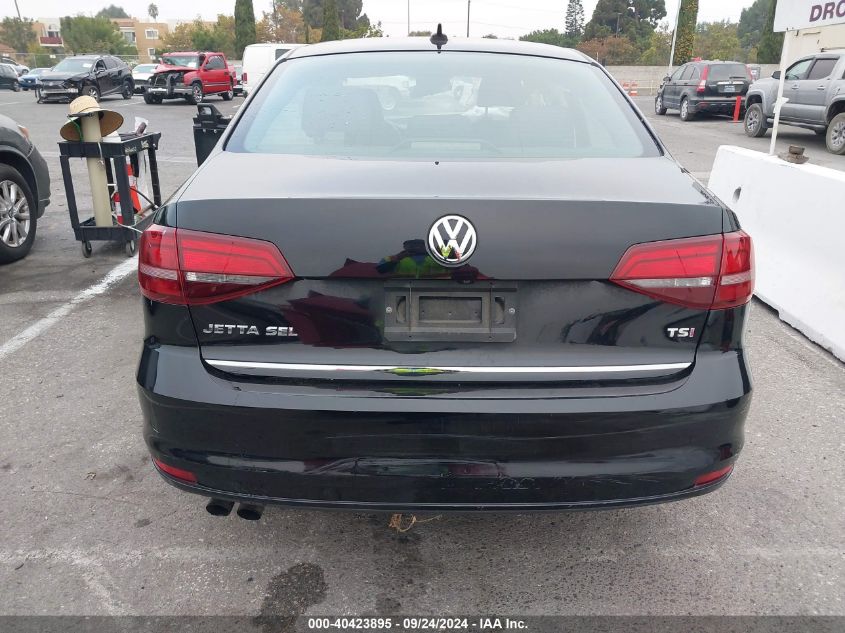 2017 Volkswagen Jetta 1.8T Sel/1.8T Sel Premium VIN: 3VWL17AJ5HM264797 Lot: 40423895