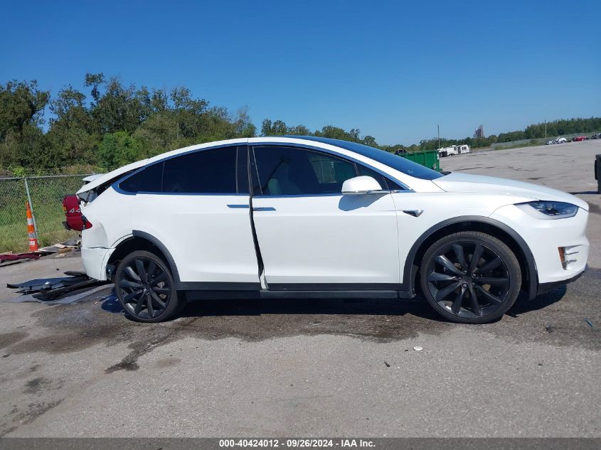 2018 Tesla Model X VIN: 5YJXCBE2XJF144816 Lot: 40424012