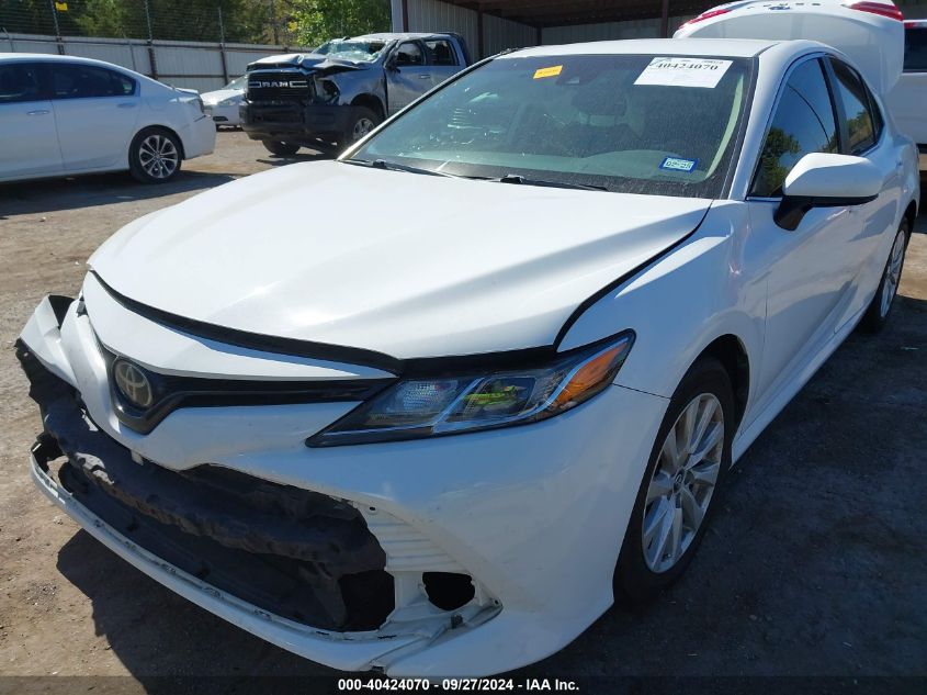 2020 Toyota Camry Le VIN: 4T1C11AKXLU325960 Lot: 40424070