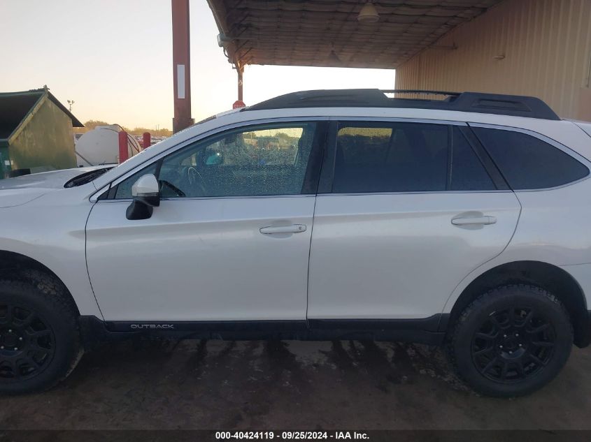 4S4BSAHC9J3346261 2018 Subaru Outback 2.5I Premium