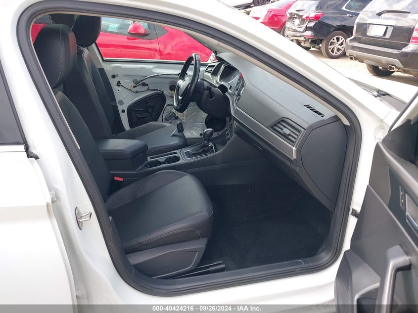 VIN 3VWCB7BU9KM177014 2019 VOLKSWAGEN JETTA 1.4T R-LINE/1.4T S/1.4T SE