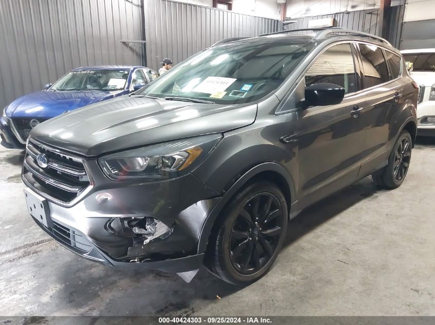 2017 FORD ESCAPE SE - 1FMCU9GD4HUB94160